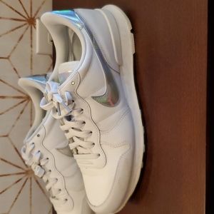 Metallic Nike sneakers size 10